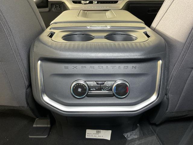 new 2025 Ford Expedition car, priced at $63,225