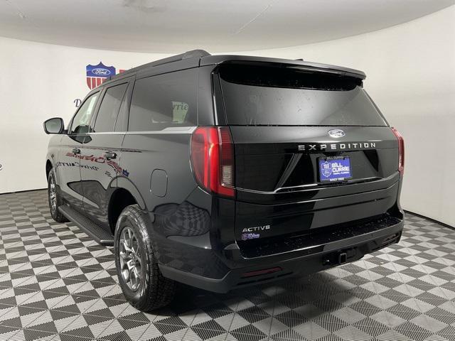 new 2025 Ford Expedition car, priced at $63,225