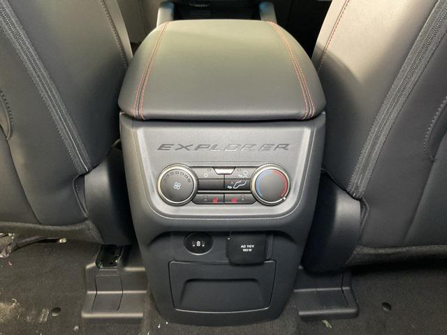 new 2025 Ford Explorer car, priced at $52,568
