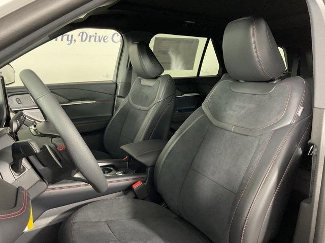 new 2025 Ford Explorer car, priced at $52,568