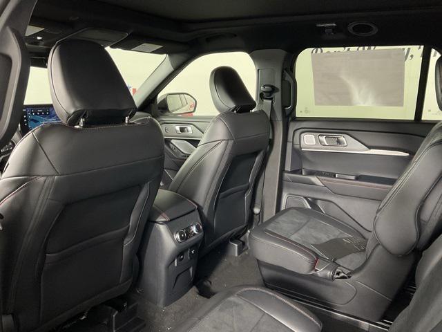 new 2025 Ford Explorer car, priced at $52,568