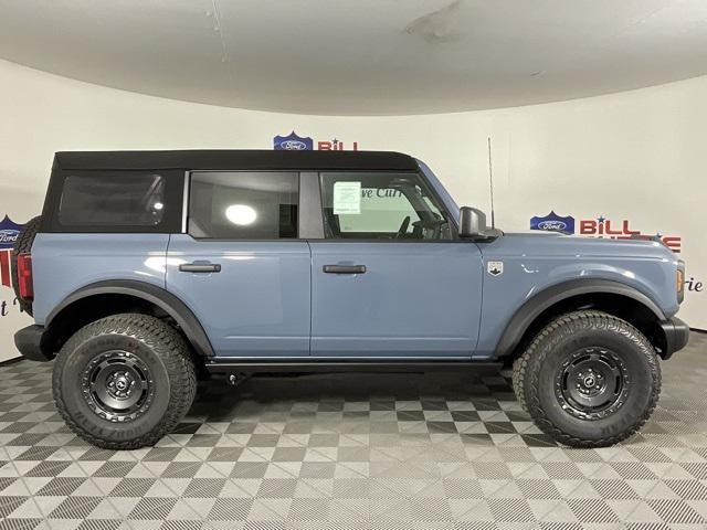 new 2025 Ford Bronco car, priced at $48,621