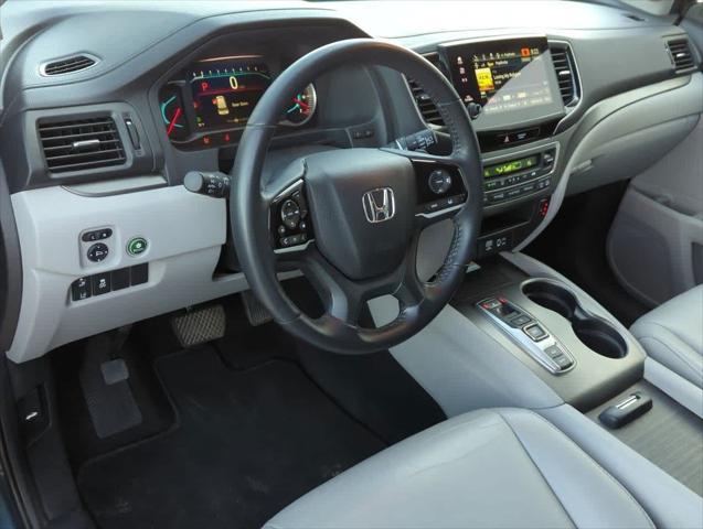 used 2022 Honda Pilot car, priced at $25,495