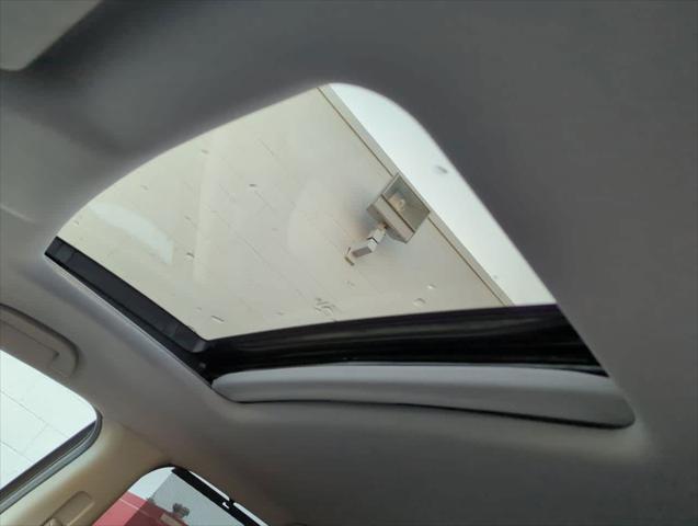used 2022 Honda Pilot car, priced at $25,495