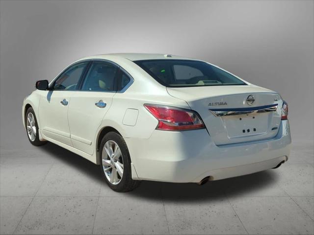 used 2014 Nissan Altima car, priced at $7,900