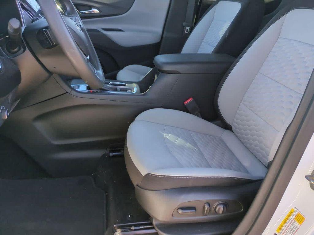 used 2020 Chevrolet Equinox car, priced at $13,714