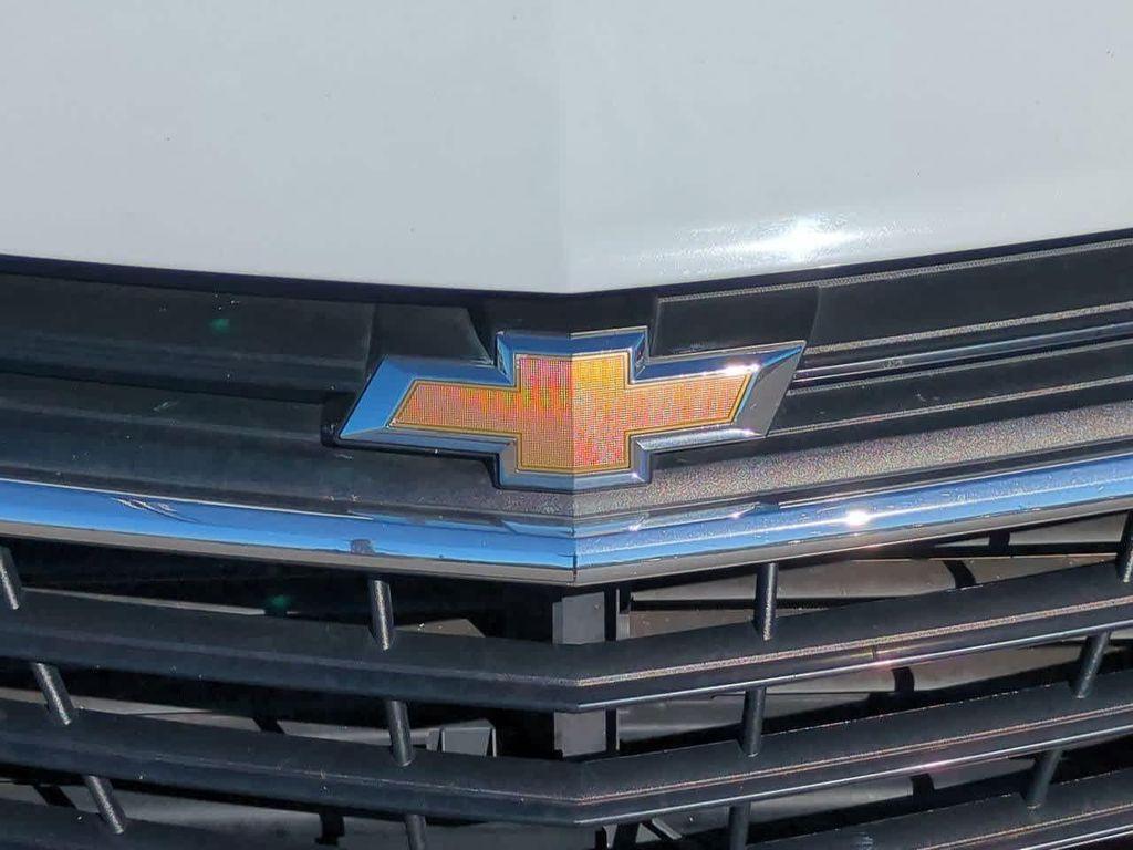 used 2020 Chevrolet Equinox car, priced at $13,714