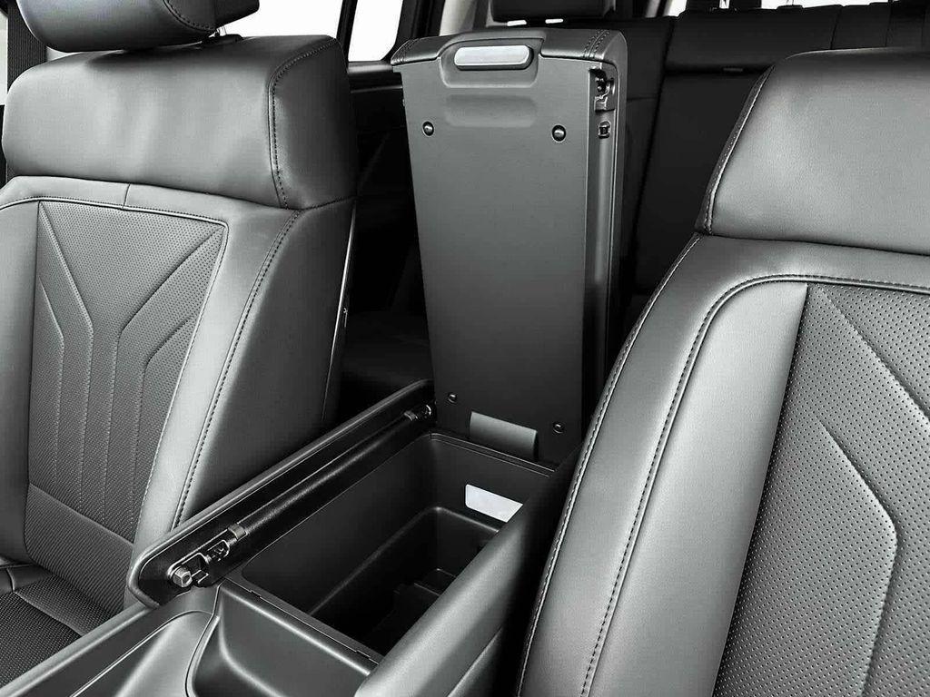 new 2025 Hyundai Santa Fe car, priced at $38,995