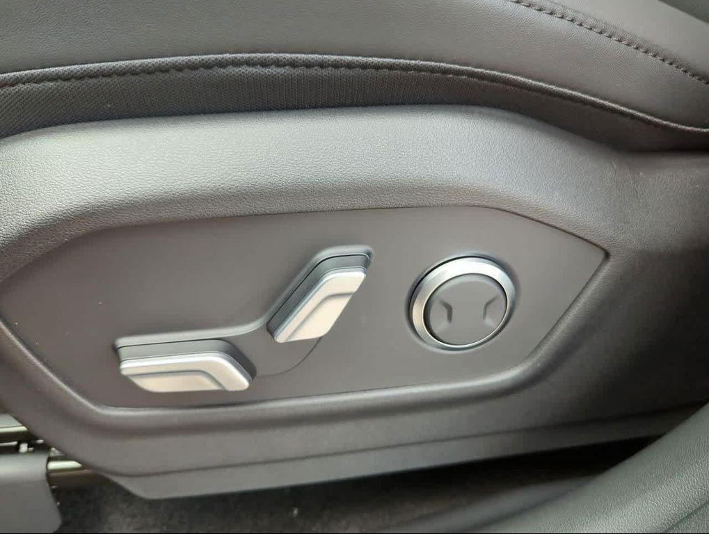 new 2025 Hyundai Santa Fe car, priced at $39,289