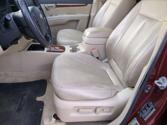 used 2009 Hyundai Santa Fe car, priced at $5,000