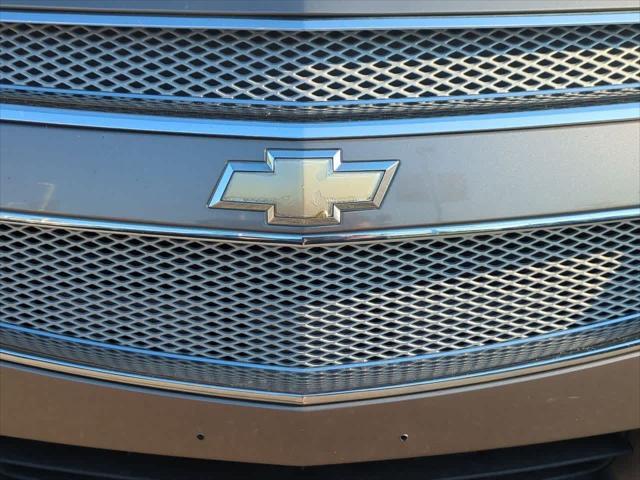 used 2010 Chevrolet Malibu car, priced at $4,000