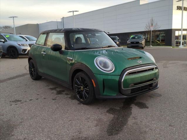 used 2022 MINI Hardtop car, priced at $20,395