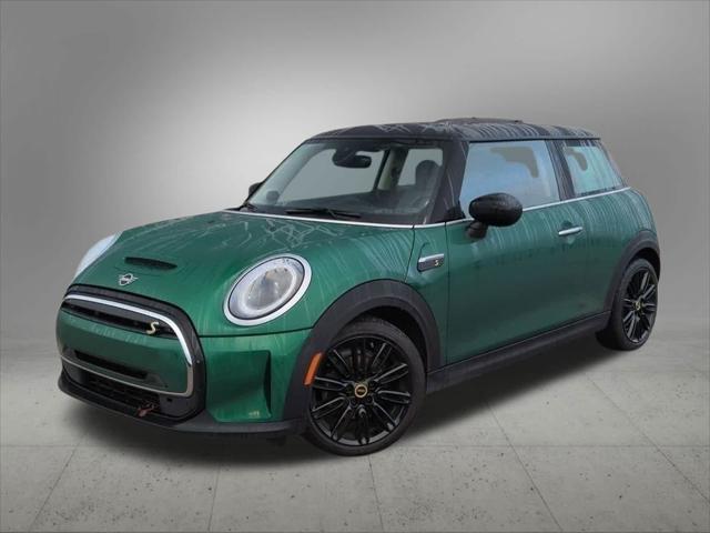 used 2022 MINI Hardtop car, priced at $19,800