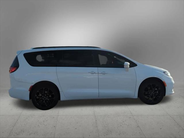 used 2021 Chrysler Pacifica car, priced at $26,500
