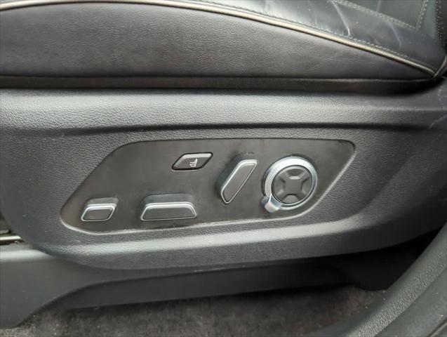 used 2024 Hyundai Palisade car, priced at $39,800