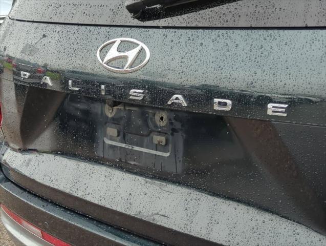 used 2024 Hyundai Palisade car, priced at $39,800