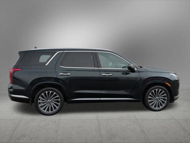 used 2024 Hyundai Palisade car, priced at $39,800