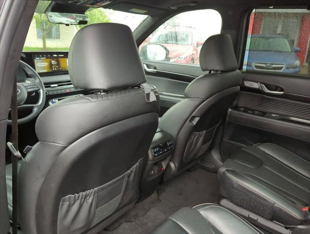 used 2024 Hyundai Palisade car, priced at $39,800