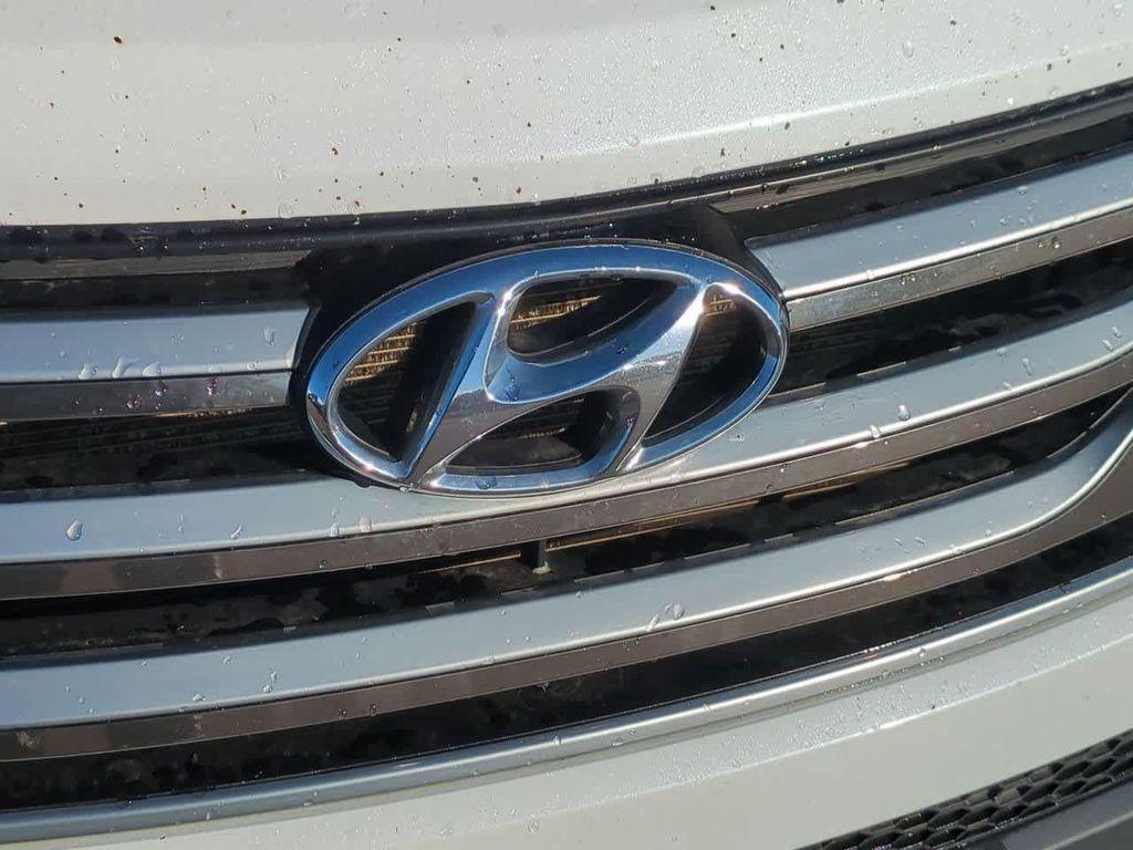 used 2016 Hyundai Santa Fe Sport car, priced at $6,011