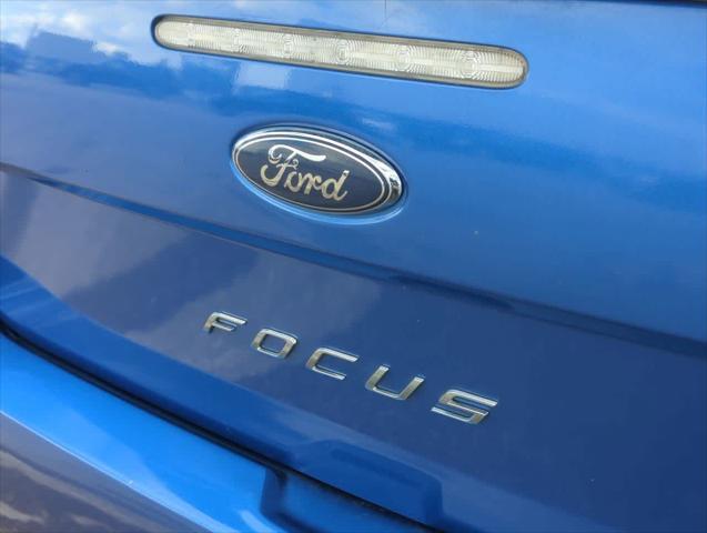 used 2010 Ford Focus car, priced at $2,999