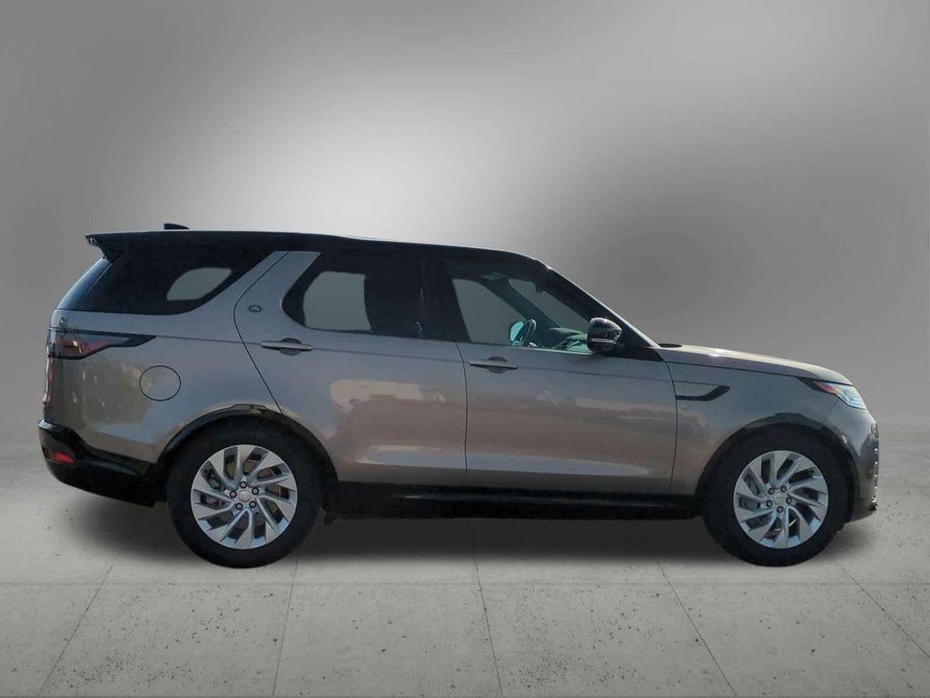 used 2023 Land Rover Discovery car, priced at $36,652