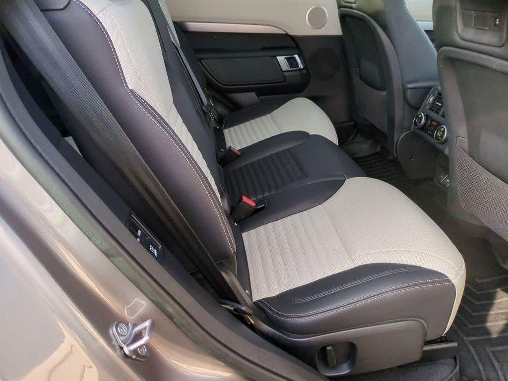 used 2023 Land Rover Discovery car, priced at $36,652