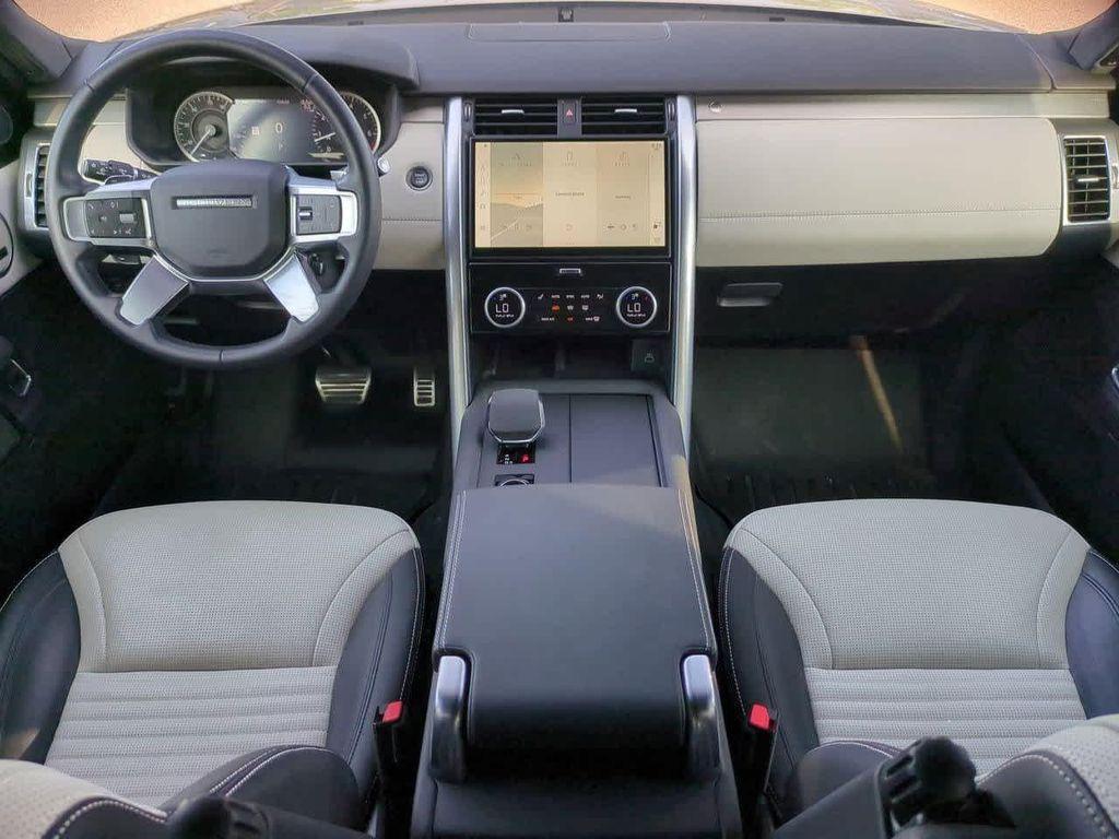 used 2023 Land Rover Discovery car, priced at $36,652