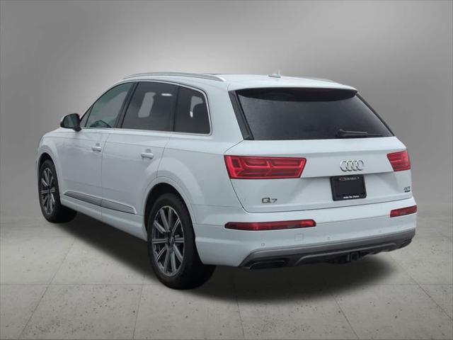 used 2018 Audi Q7 car, priced at $19,300