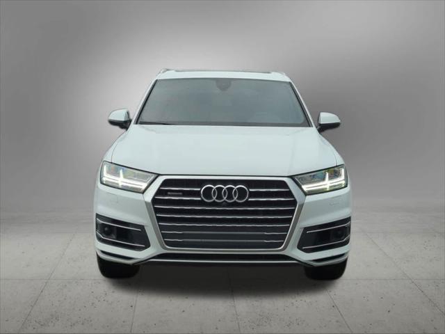 used 2018 Audi Q7 car, priced at $19,300