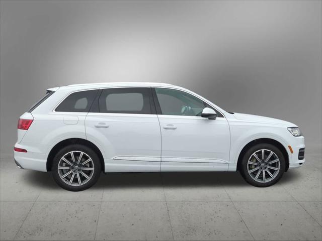 used 2018 Audi Q7 car, priced at $19,300