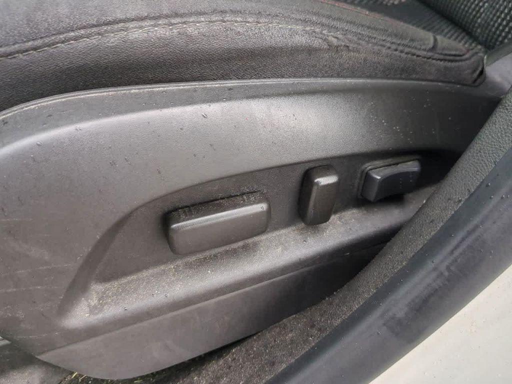 used 2013 Chevrolet Equinox car, priced at $2,900