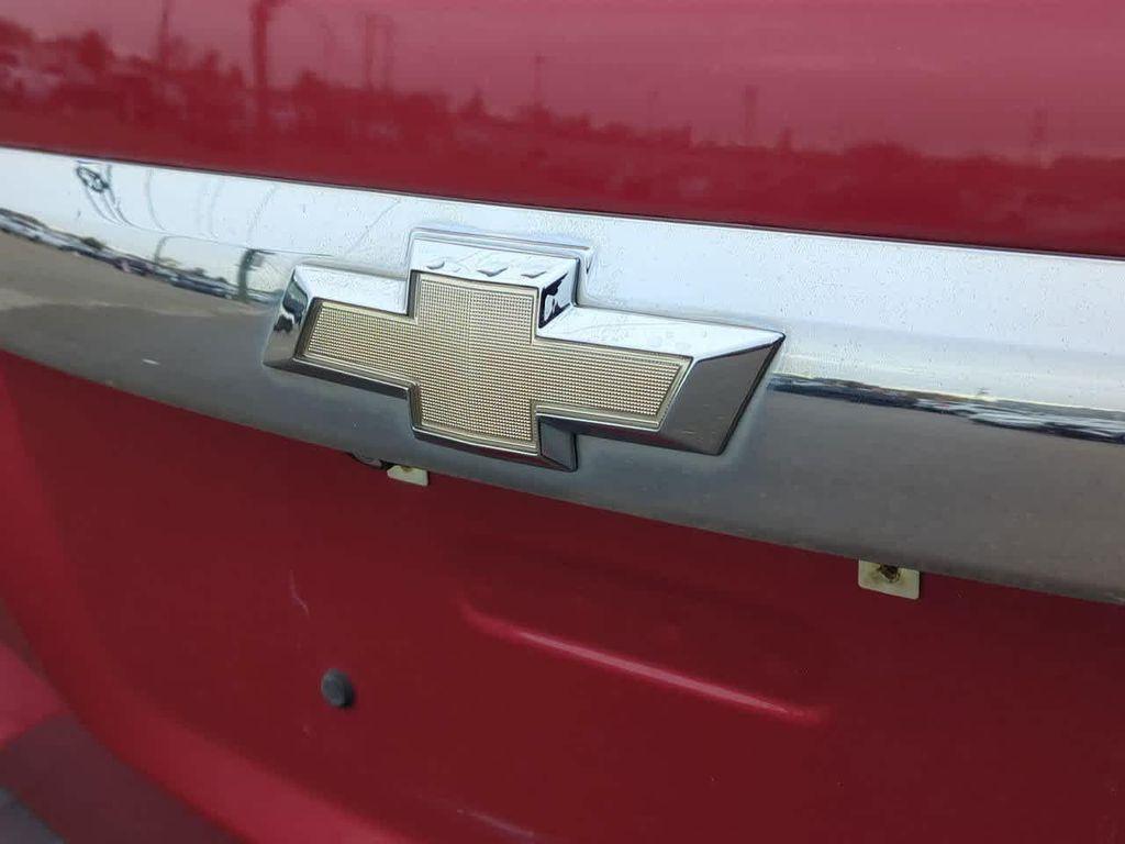 used 2015 Chevrolet Equinox car, priced at $6,900