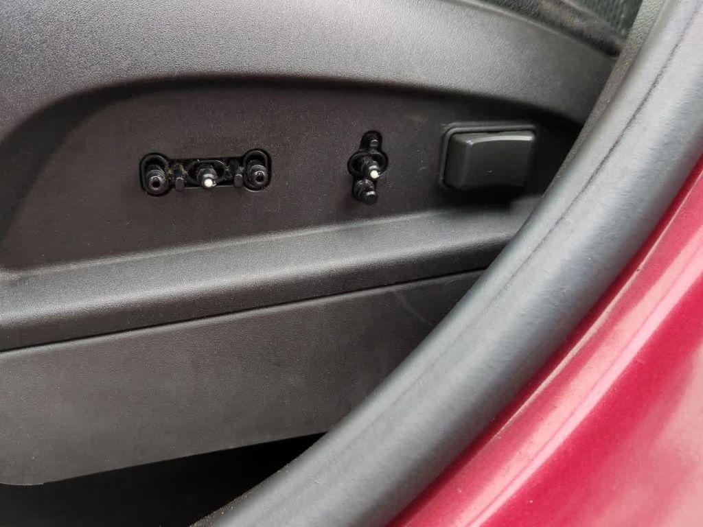 used 2015 Chevrolet Equinox car, priced at $6,900