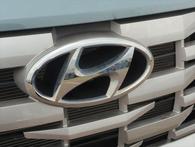 used 2024 Hyundai Santa Cruz car, priced at $29,095