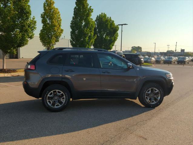 used 2019 Jeep Cherokee car, priced at $19,495