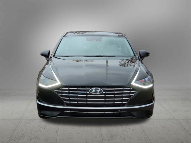 used 2023 Hyundai Sonata Hybrid car, priced at $25,595