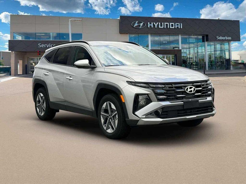new 2025 Hyundai Tucson car, priced at $33,100