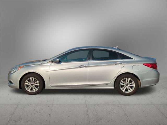 used 2011 Hyundai Sonata car, priced at $5,500