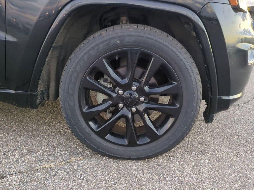 used 2018 Jeep Grand Cherokee car, priced at $18,770