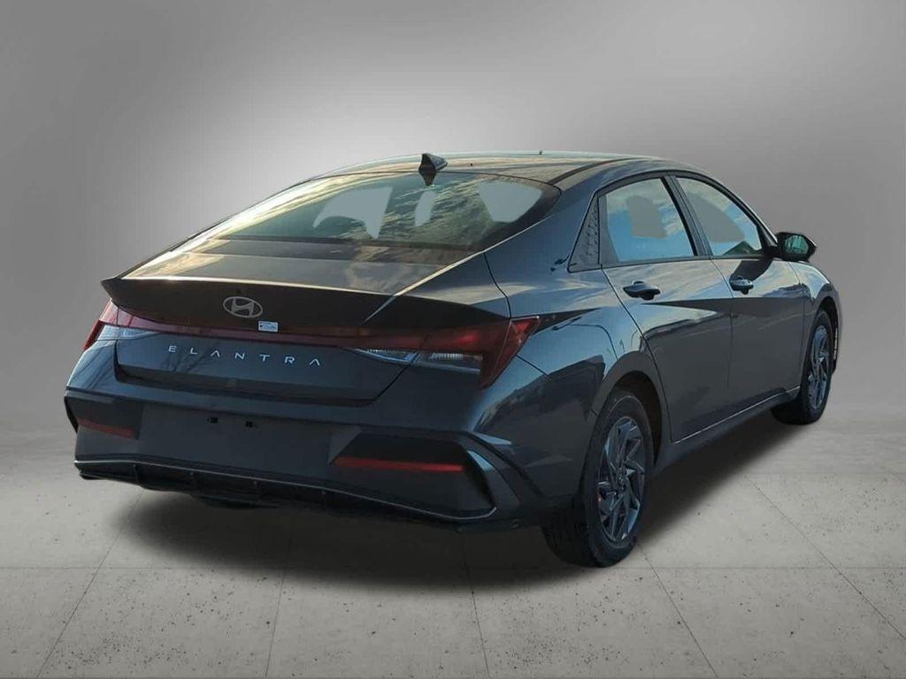 new 2024 Hyundai Elantra car, priced at $23,000