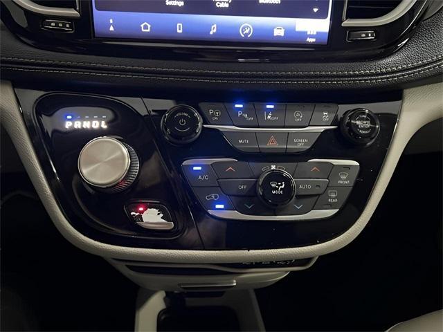 used 2021 Chrysler Pacifica car, priced at $19,000