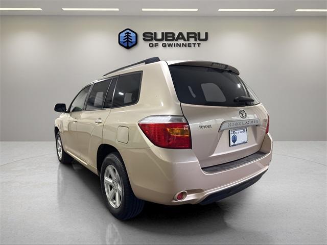 used 2008 Toyota Highlander car, priced at $8,000