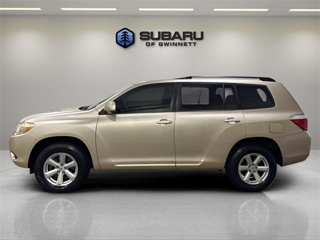 used 2008 Toyota Highlander car, priced at $8,000