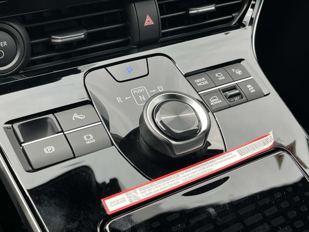 new 2025 Subaru Solterra car