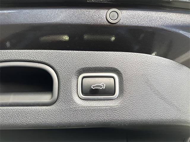 used 2023 Kia Stinger car, priced at $40,900
