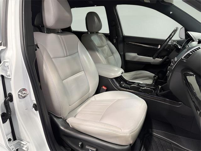 used 2014 Kia Sorento car, priced at $9,600