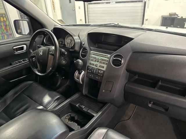 used 2011 Honda Pilot car, priced at $8,900