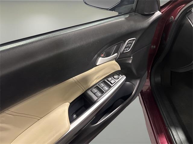 used 2014 Honda Crosstour car, priced at $12,000