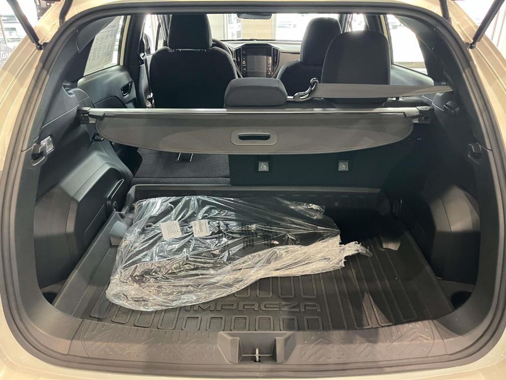 new 2025 Subaru Impreza car