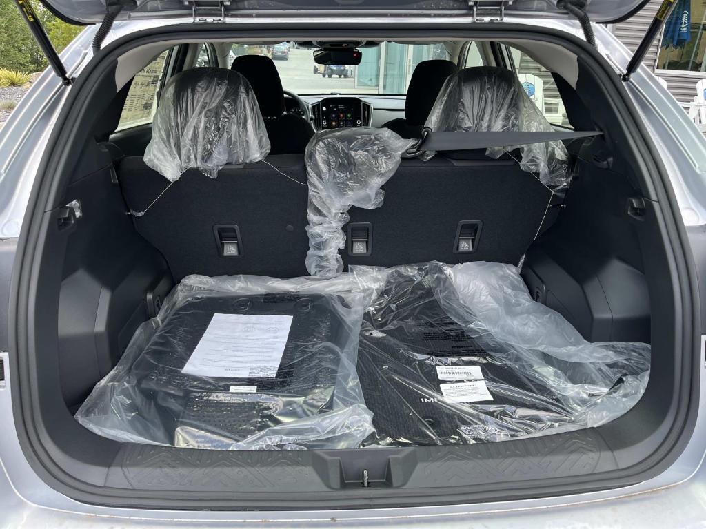 new 2025 Subaru Impreza car